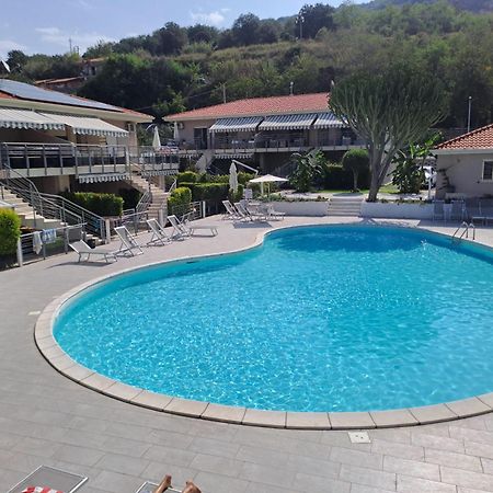 Residence Bidreams Zambrone Bagian luar foto