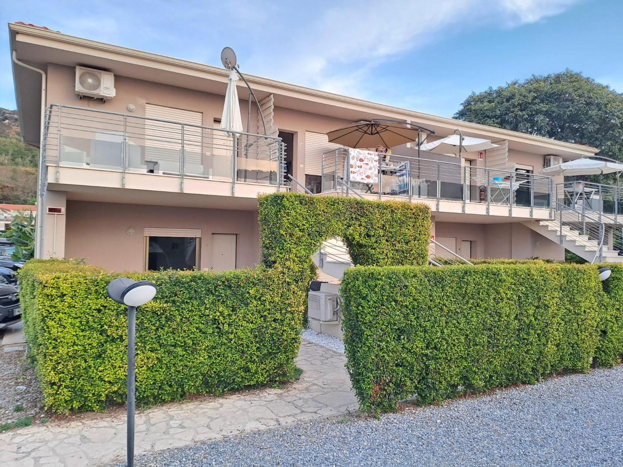 Residence Bidreams Zambrone Bagian luar foto